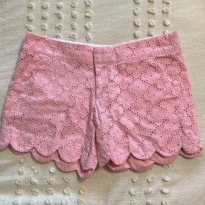 EUC Lilly Pulitzer eyelet Buttercup shorts, sz 0
